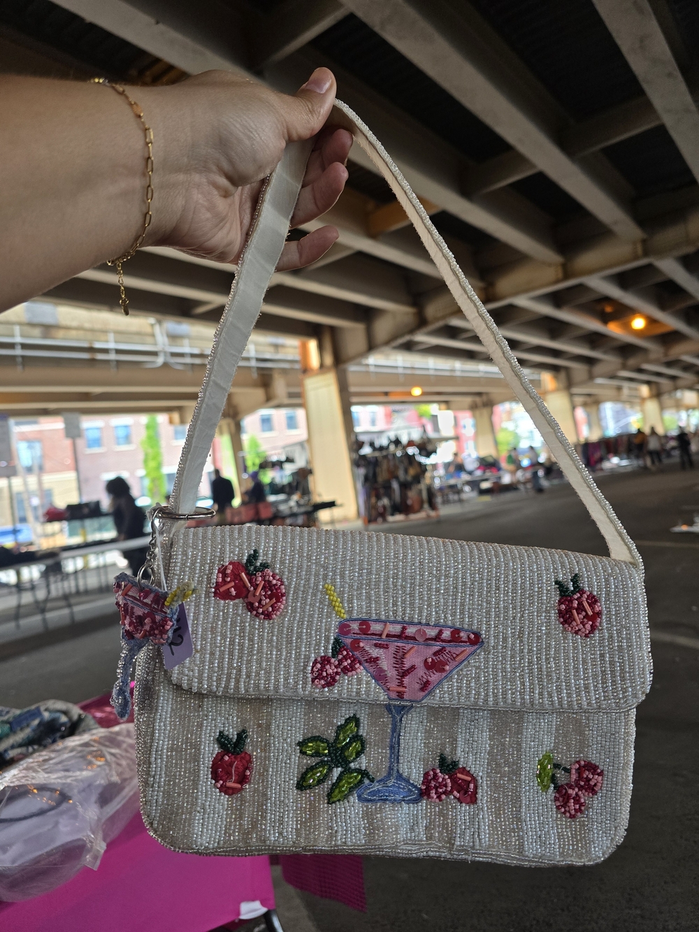 Beaded White Cocktail Motif Shoulder Bag